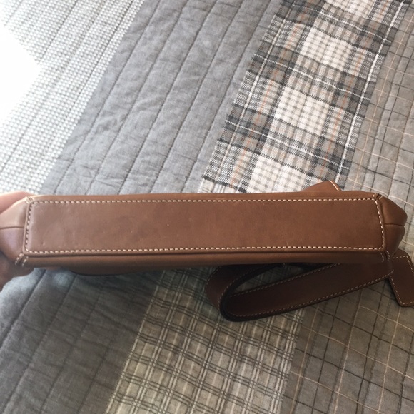 Coach Tan Leather Shoulder/Crossbody - Picture 6 of 6